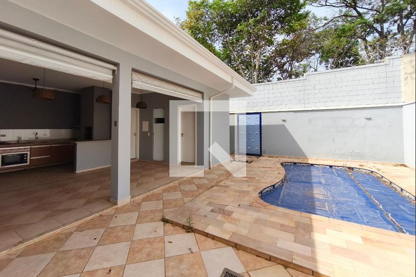 Casa à Venda - Parque Prado, 4 Quartos,  334 m2 em , Campinas - sp | SoloBR