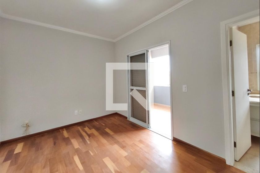 Casa à Venda - Parque Prado, 4 Quartos,  334 m2 em , Campinas - sp | SoloBR