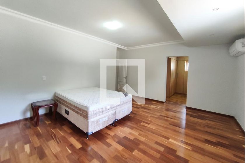 Casa à Venda - Parque Prado, 4 Quartos,  334 m2 em , Campinas - sp | SoloBR