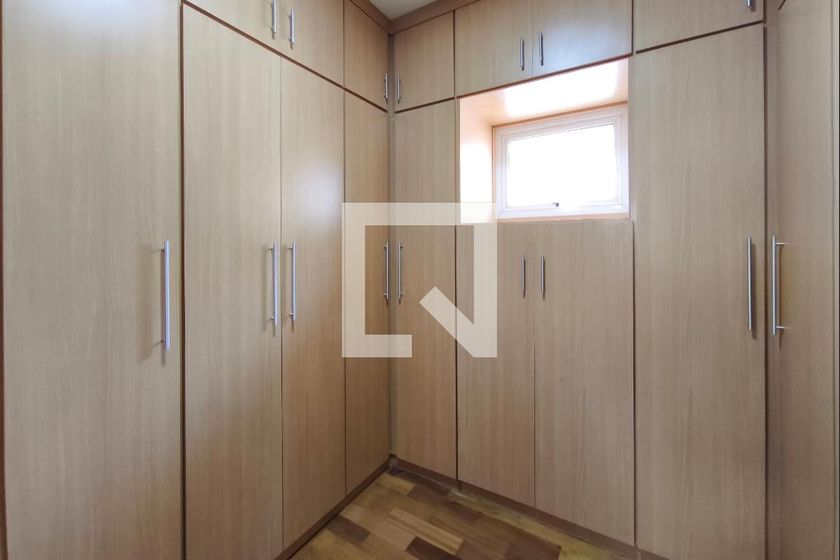 Casa à Venda - Parque Prado, 4 Quartos,  334 m2 em , Campinas - sp | SoloBR