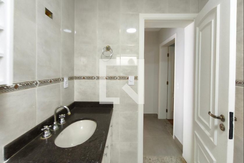 Casa à Venda - Parque Prado, 4 Quartos,  334 m2 em , Campinas - sp | SoloBR