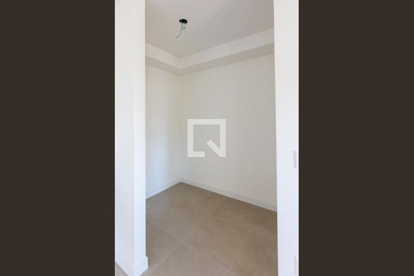 Apartamento à Venda - Bosque, 1 Quarto,  46 m2 em , Campinas - sp | SoloBR