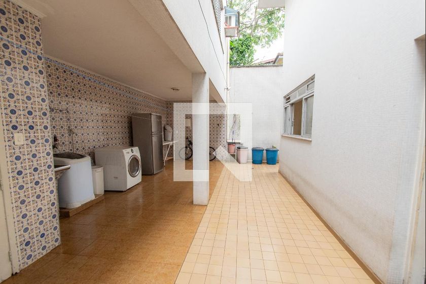 Casa, 3 quartos, 259 m² - Foto 95