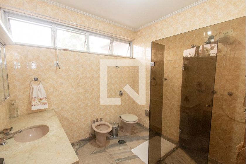 Casa, 3 quartos, 259 m² - Foto 57