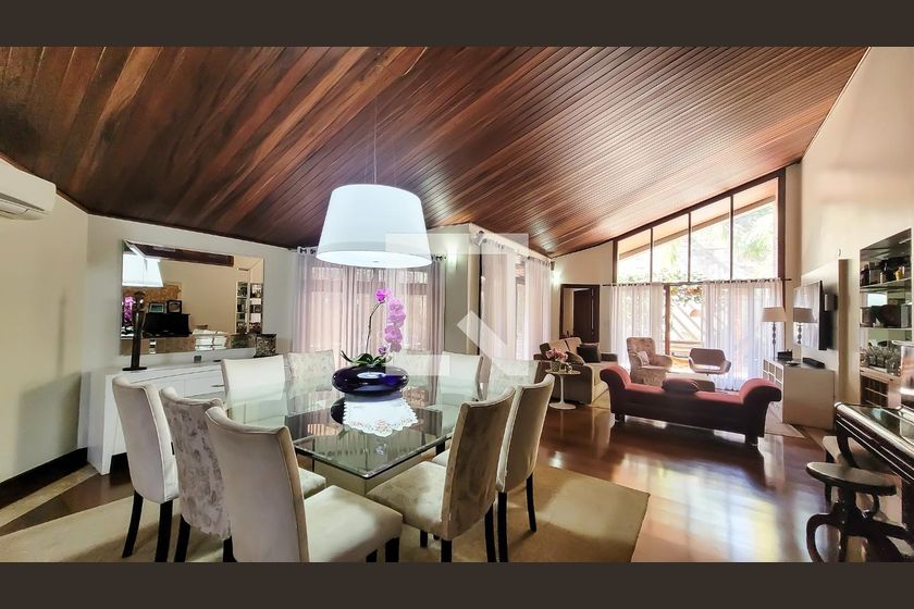 Casa à Venda - Mansões Santo Antônio, 4 Quartos,  350 m2 em , Campinas - sp | SoloBR