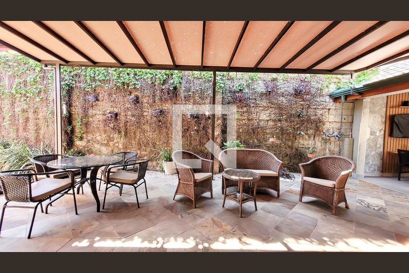 Casa à Venda - Mansões Santo Antônio, 4 Quartos,  350 m2 em , Campinas - sp | SoloBR