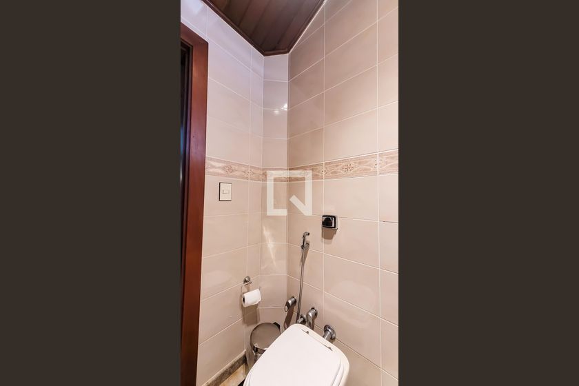 Casa à Venda - Mansões Santo Antônio, 4 Quartos,  350 m2 em , Campinas - sp | SoloBR