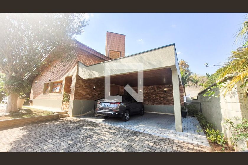 Casa à Venda - Mansões Santo Antônio, 4 Quartos,  350 m2 em , Campinas - sp | SoloBR