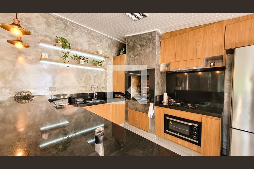 Casa à Venda - Mansões Santo Antônio, 4 Quartos,  350 m2 em , Campinas - sp | SoloBR