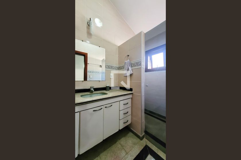 Casa à Venda - Mansões Santo Antônio, 4 Quartos,  350 m2 em , Campinas - sp | SoloBR