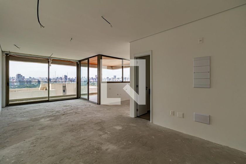 Apartamento, 3 quartos, 137 m² - Foto 1