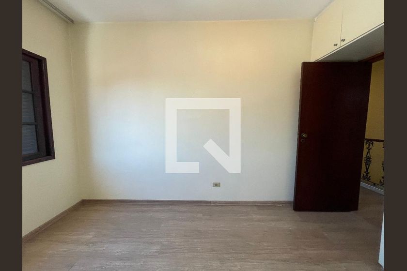 Casa, 3 quartos, 243 m² - Foto 32