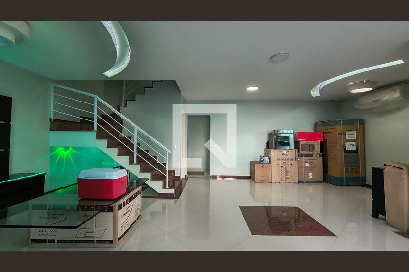 Casa, 3 quartos, 300 m² - Foto 1