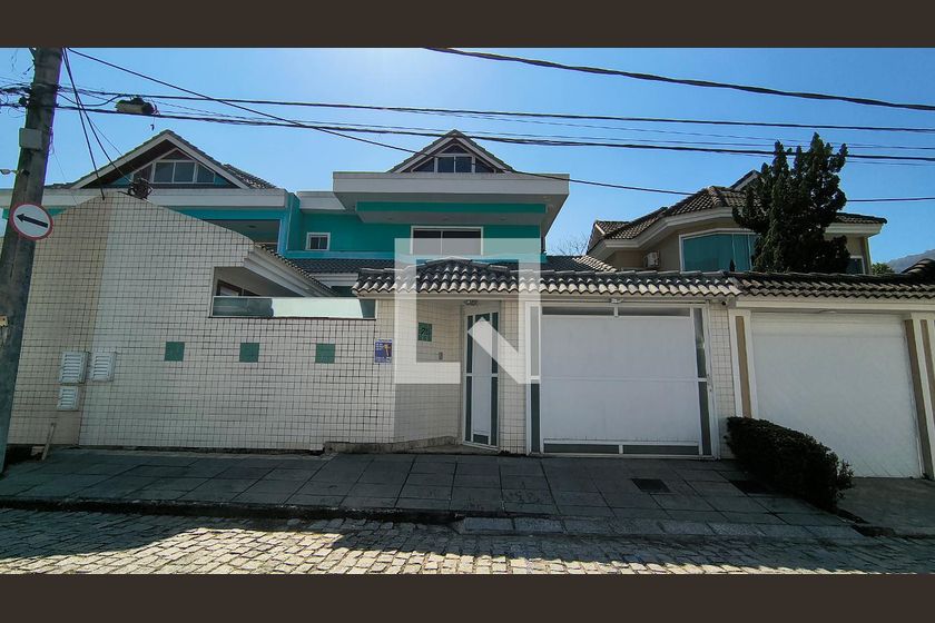Casa, 3 quartos, 300 m² - Foto 113