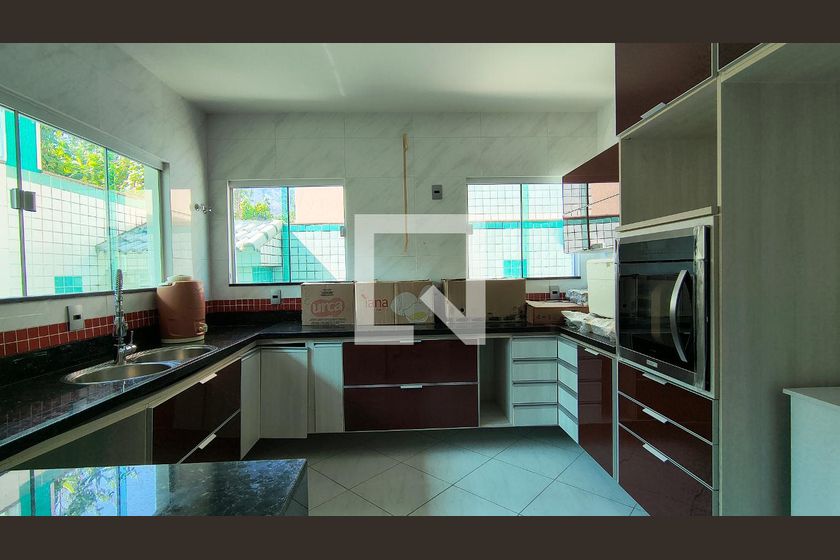 Casa, 3 quartos, 300 m² - Foto 77