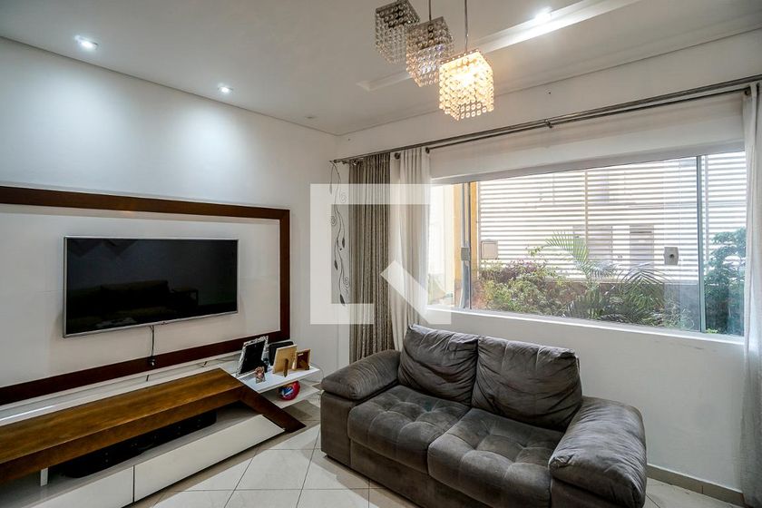 Casa, 5 quartos, 366 m² - Foto 1
