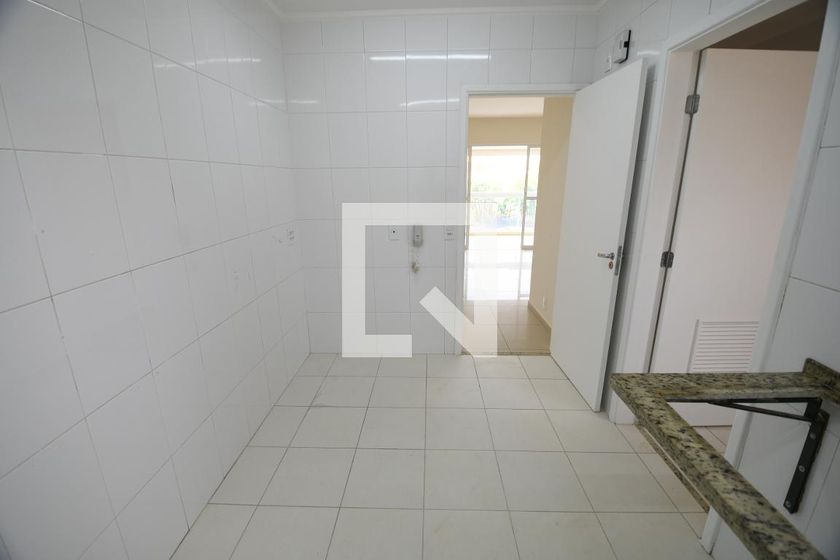 Apartamento à Venda - Lot. Alphaville Campinas, 3 Quartos,  137 m2 em , Campinas - sp | SoloBR