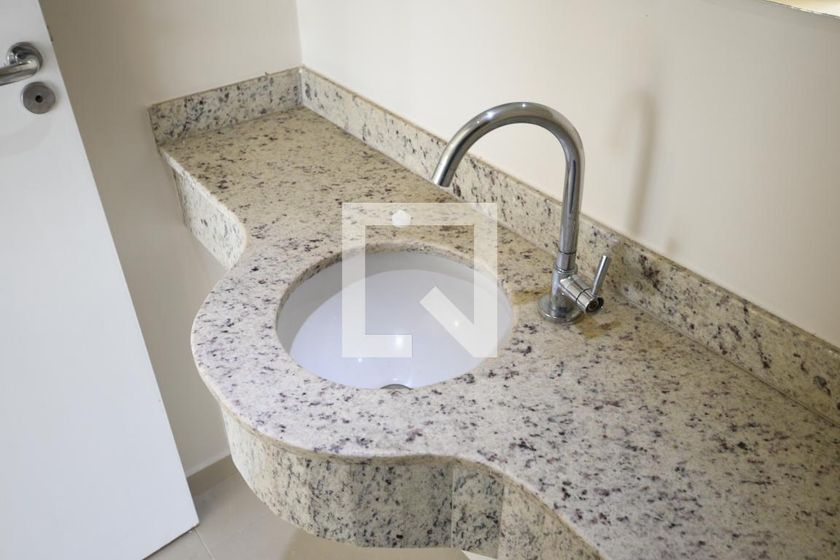 Apartamento à Venda - Lot. Alphaville Campinas, 3 Quartos,  137 m2 em , Campinas - sp | SoloBR