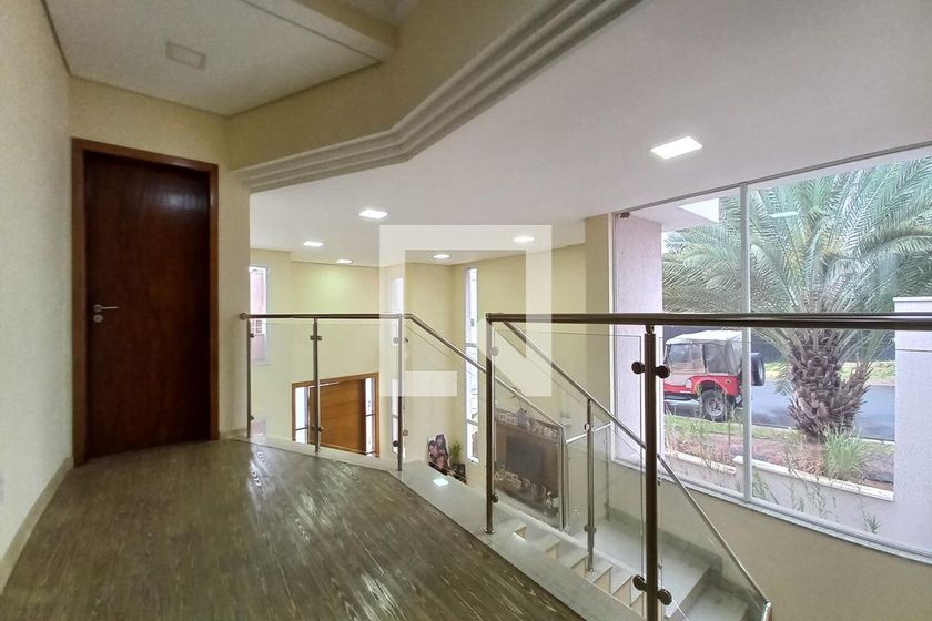 Casa à Venda - Swiss Park, 4 Quartos,  323 m2 em , Campinas - sp | SoloBR