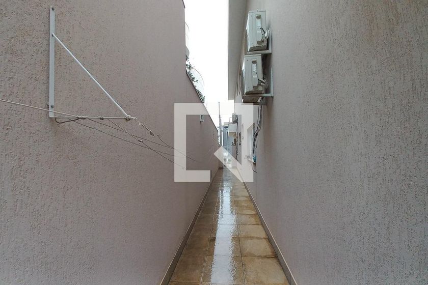 Casa à Venda - Swiss Park, 4 Quartos,  323 m2 em , Campinas - sp | SoloBR