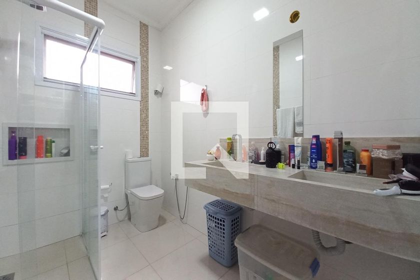 Casa à Venda - Swiss Park, 4 Quartos,  323 m2 em , Campinas - sp | SoloBR