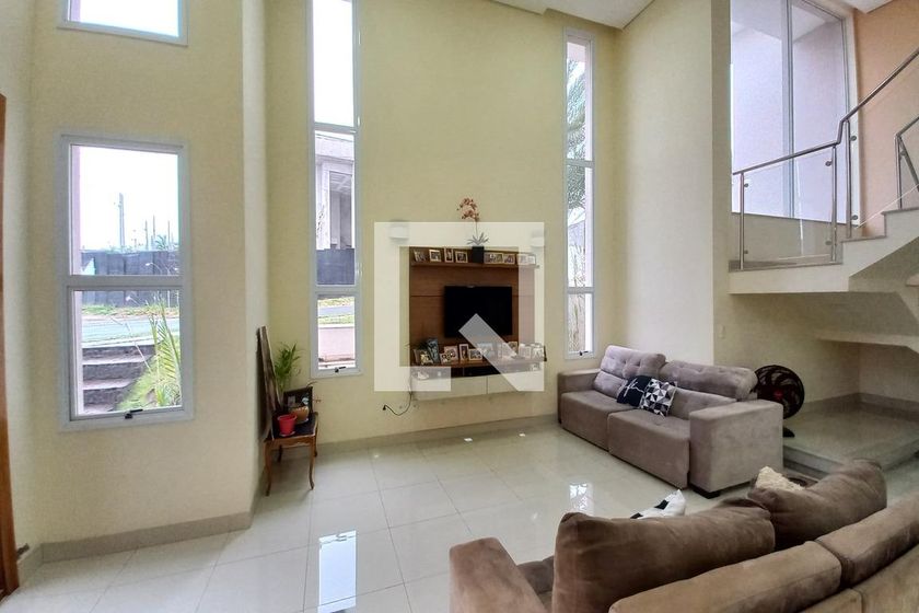 Casa à Venda - Swiss Park, 4 Quartos,  323 m2 em , Campinas - sp | SoloBR