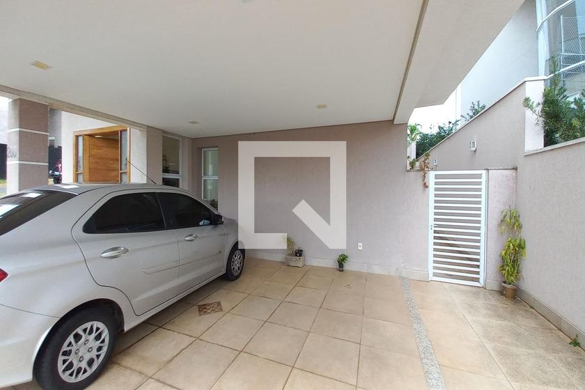 Casa à Venda - Swiss Park, 4 Quartos,  323 m2 em , Campinas - sp | SoloBR