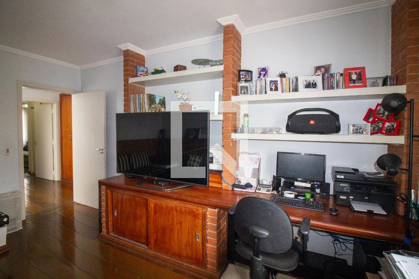 Casa, 4 quartos, 242 m² - Foto 60