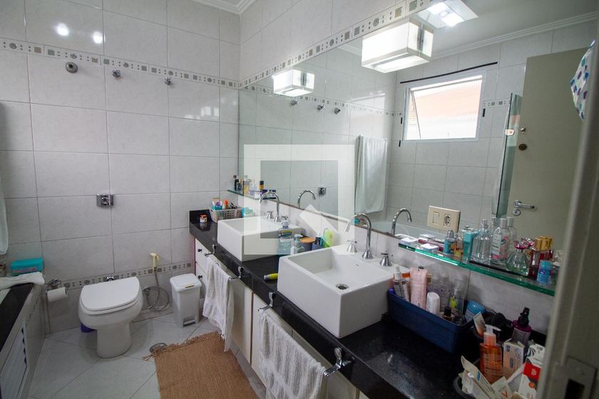 Casa, 4 quartos, 242 m² - Foto 70