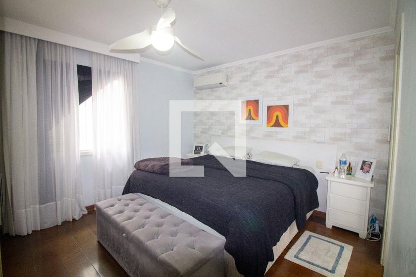 Casa, 4 quartos, 242 m² - Foto 62