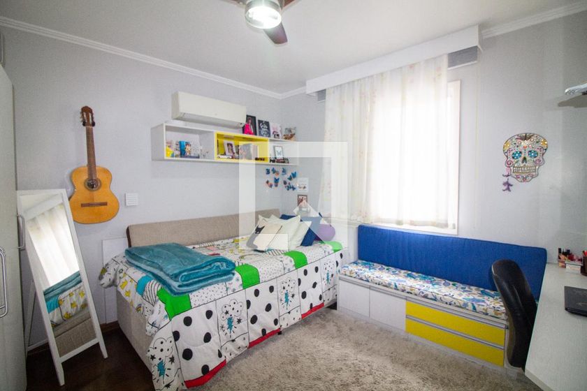 Casa, 4 quartos, 242 m² - Foto 46
