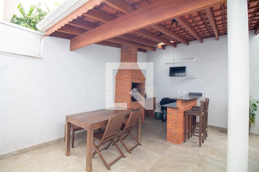 Casa, 4 quartos, 242 m² - Foto 100