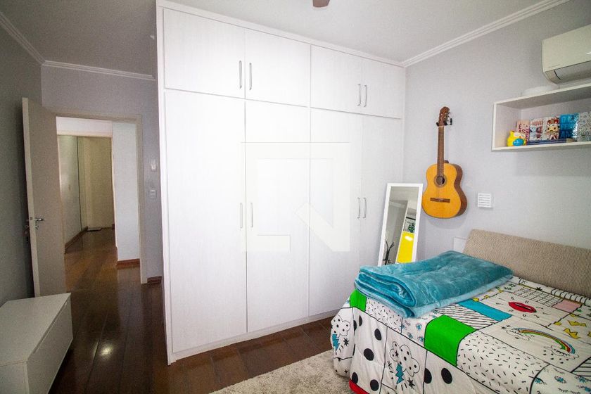 Casa, 4 quartos, 242 m² - Foto 50