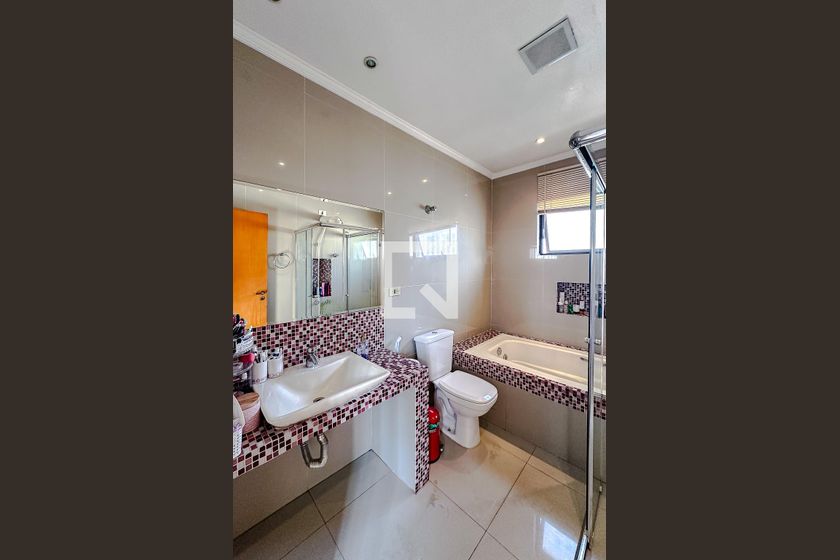 Casa, 6 quartos, 238 m² - Foto 100