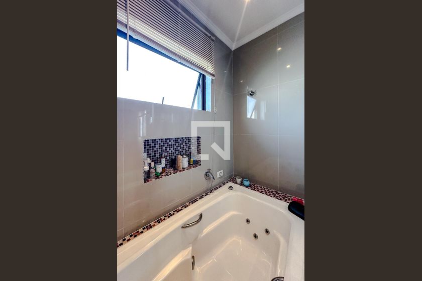 Casa, 6 quartos, 238 m² - Foto 108