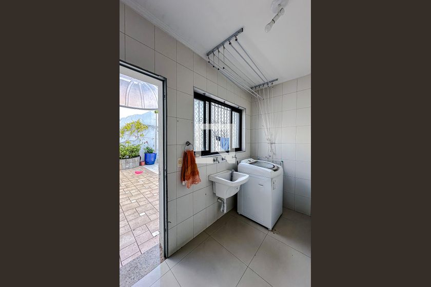 Casa, 6 quartos, 238 m² - Foto 130