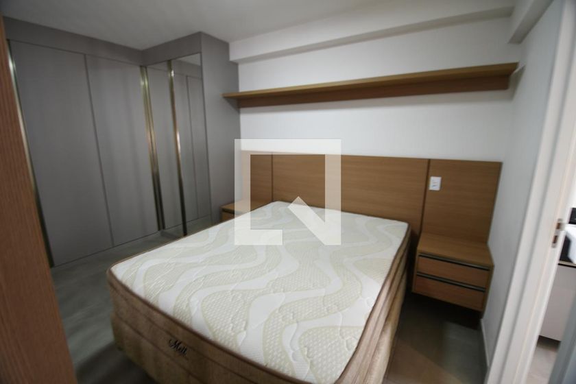 Apartamento à Venda - Bosque, 1 Quarto,  46 m2 em , Campinas - sp | SoloBR