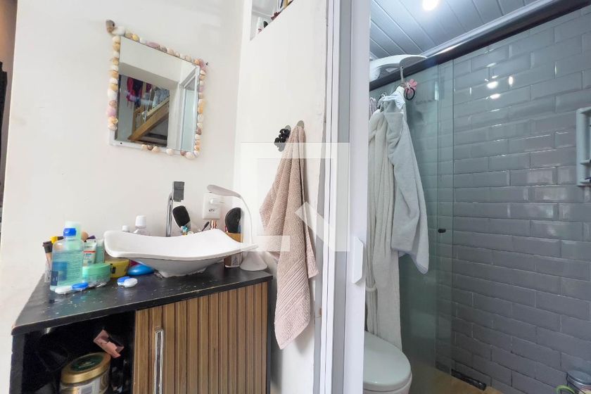 Casa, 3 quartos, 275 m² - Foto 47