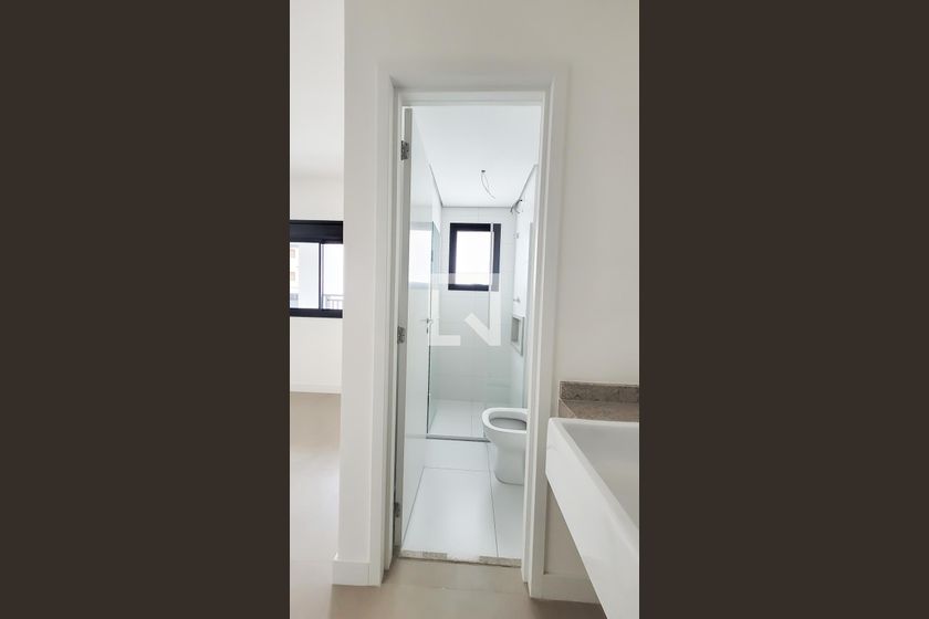Apartamento à Venda - Bosque, 1 Quarto,  46 m2 em , Campinas - sp | SoloBR