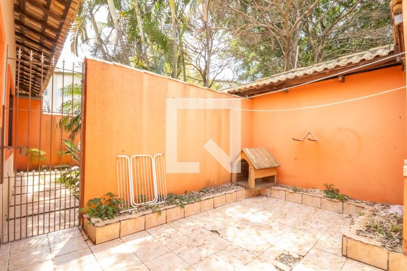 Casa, 3 quartos, 377 m² - Foto 62