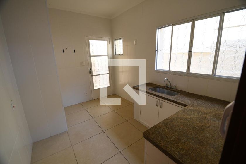 Casa à Venda - Barão Geraldo - Centro, 4 Quartos,  270 m2 em , Campinas - sp | SoloBR