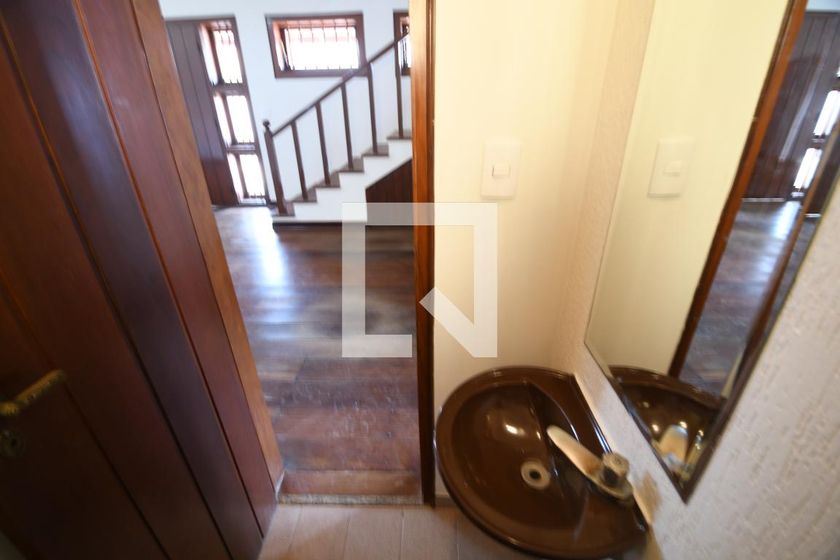 Casa à Venda - Barão Geraldo - Centro, 4 Quartos,  270 m2 em , Campinas - sp | SoloBR