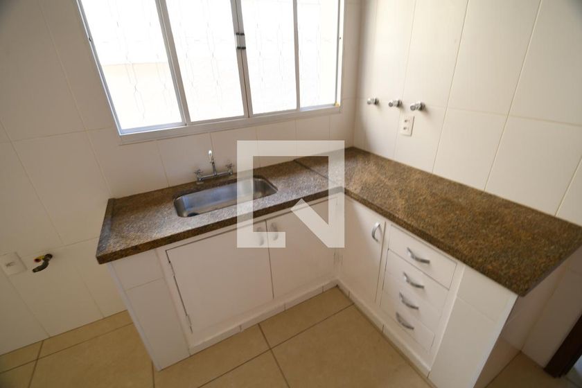 Casa à Venda - Barão Geraldo - Centro, 4 Quartos,  270 m2 em , Campinas - sp | SoloBR
