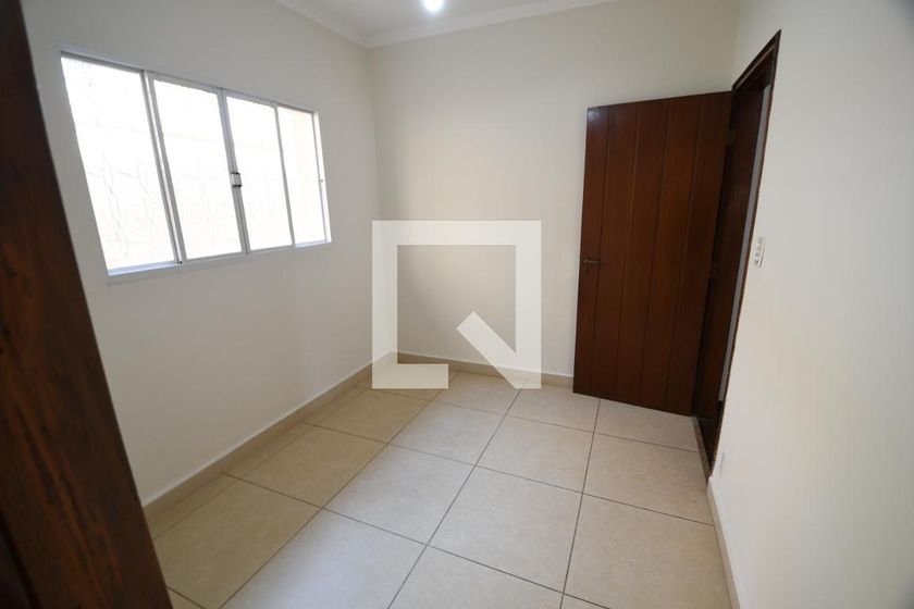 Casa à Venda - Barão Geraldo - Centro, 4 Quartos,  270 m2 em , Campinas - sp | SoloBR