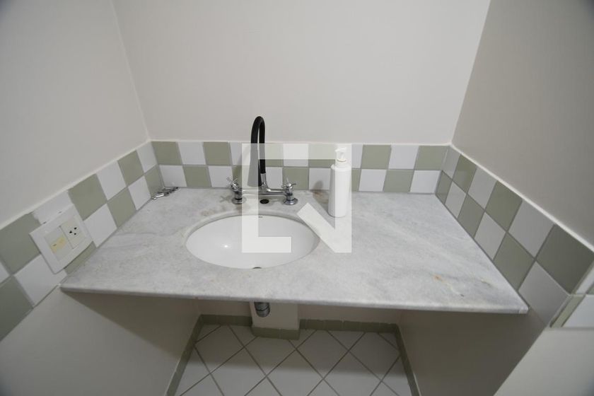 Apartamento à Venda - Mansões Santo Antônio, 3 Quartos,  186 m2 em , Campinas - sp | SoloBR