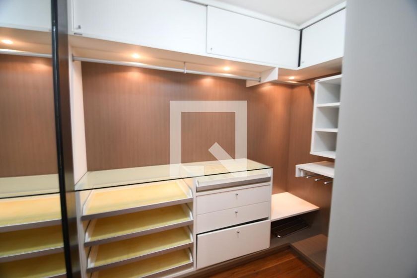 Apartamento à Venda - Mansões Santo Antônio, 3 Quartos,  186 m2 em , Campinas - sp | SoloBR
