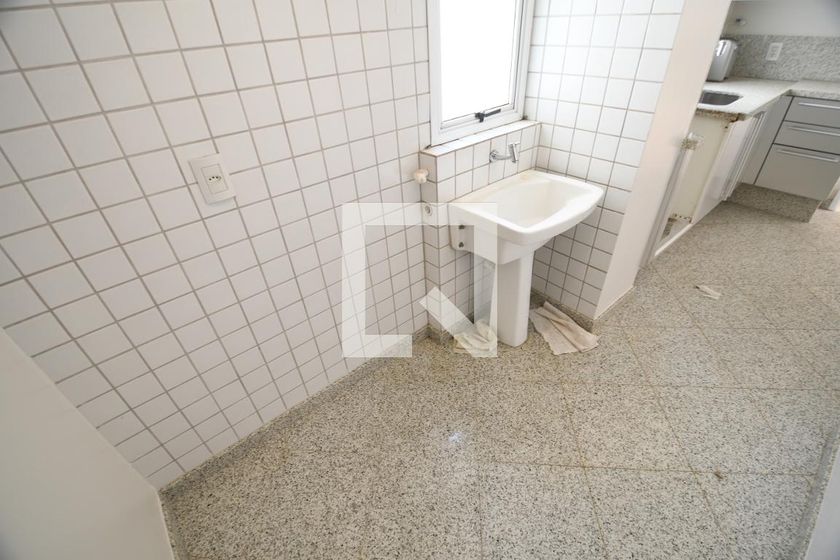 Apartamento à Venda - Mansões Santo Antônio, 3 Quartos,  186 m2 em , Campinas - sp | SoloBR
