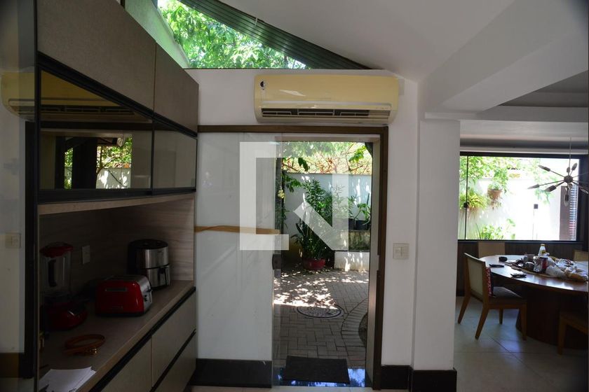 Casa, 4 quartos, 675 m² - Foto 161