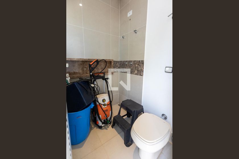 Casa à Venda - Lot. Alphaville Campinas, 5 Quartos,  482 m2 em , Campinas - sp | SoloBR