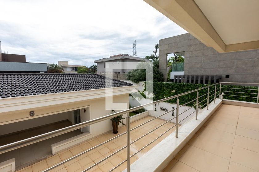 Casa à Venda - Lot. Alphaville Campinas, 5 Quartos,  482 m2 em , Campinas - sp | SoloBR